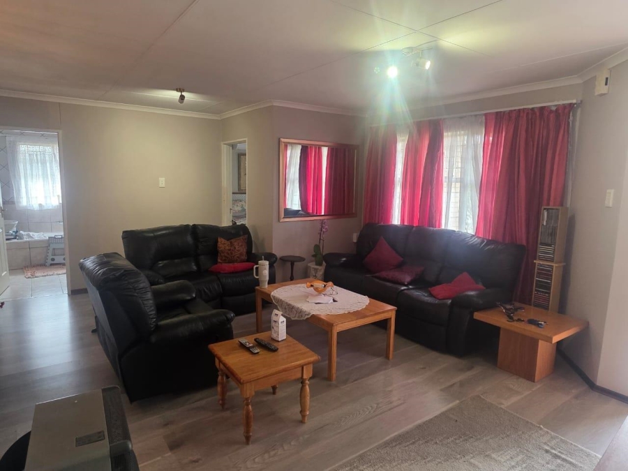 2 Bedroom Property for Sale in Universitas Free State